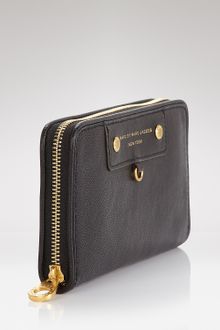Marc By Marc Jacobs Preppy Leather Large Zip Around Wallet  - Lyst
