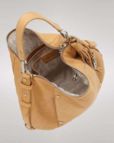 Michael Kors Large Bowen Shoulder Bag  in White (dove white) - Lyst