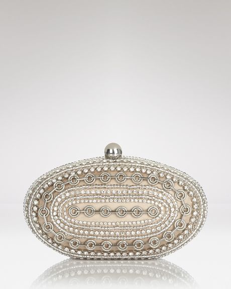 sandra roberts clutch