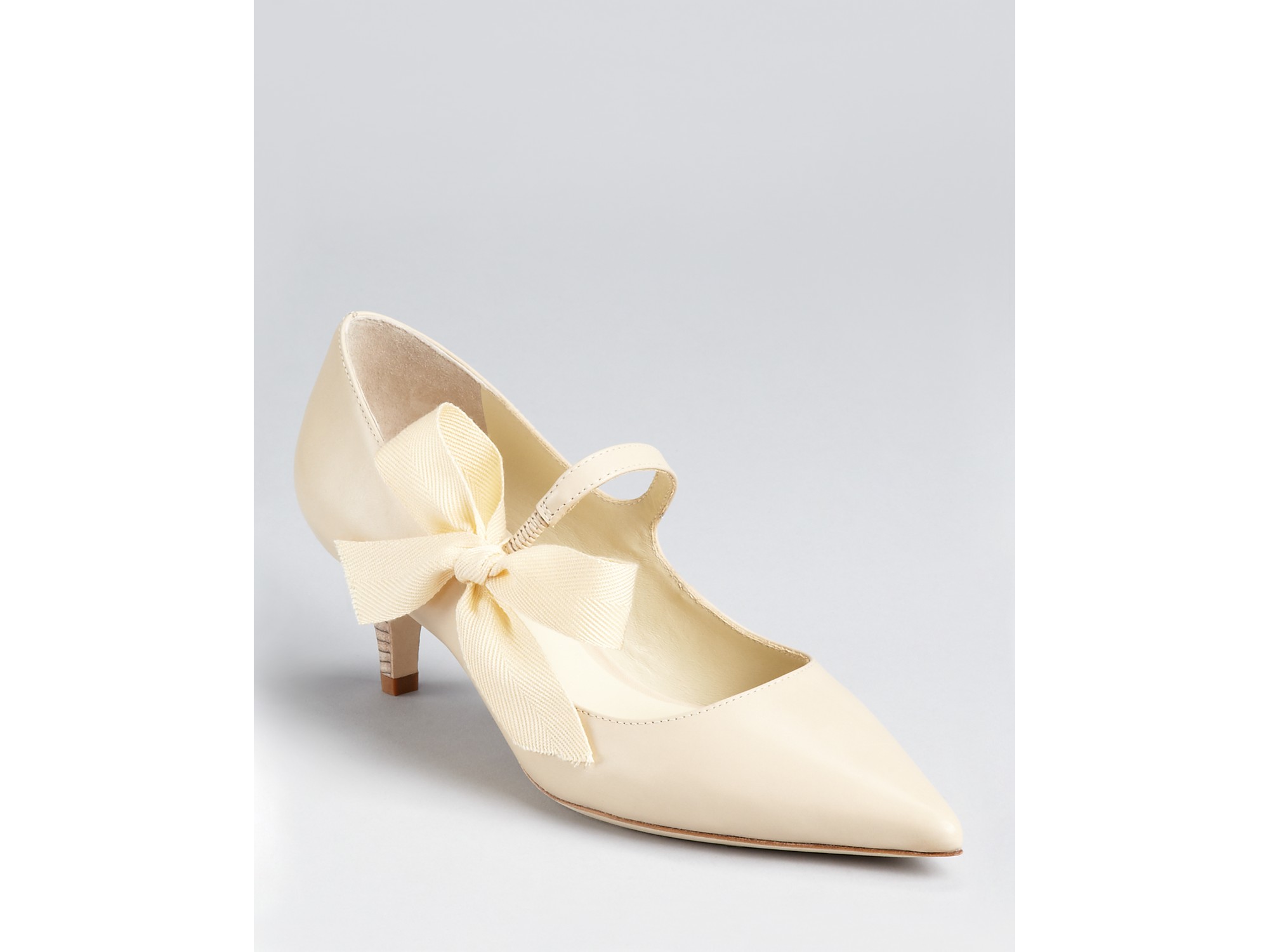 ivory pumps low heel