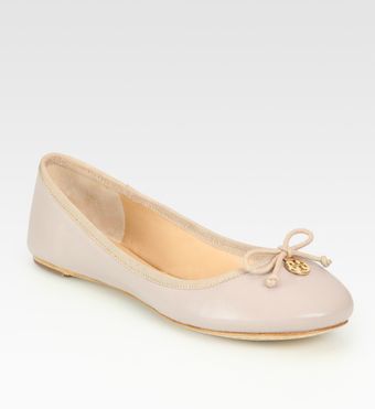  Chelsea Leather Bow Logo Ballet Flats 