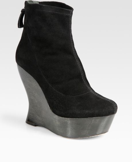 Alice + Olivia Suede Wedge Ankle Boots in Black - Lyst