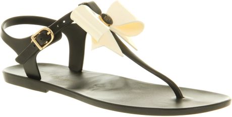 Ted Baker Aster Bow Sandal Blackcream Pvc in Black - Lyst