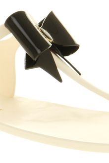 Ted Baker Aster Bow Sandal Creamblack Pvc - Lyst