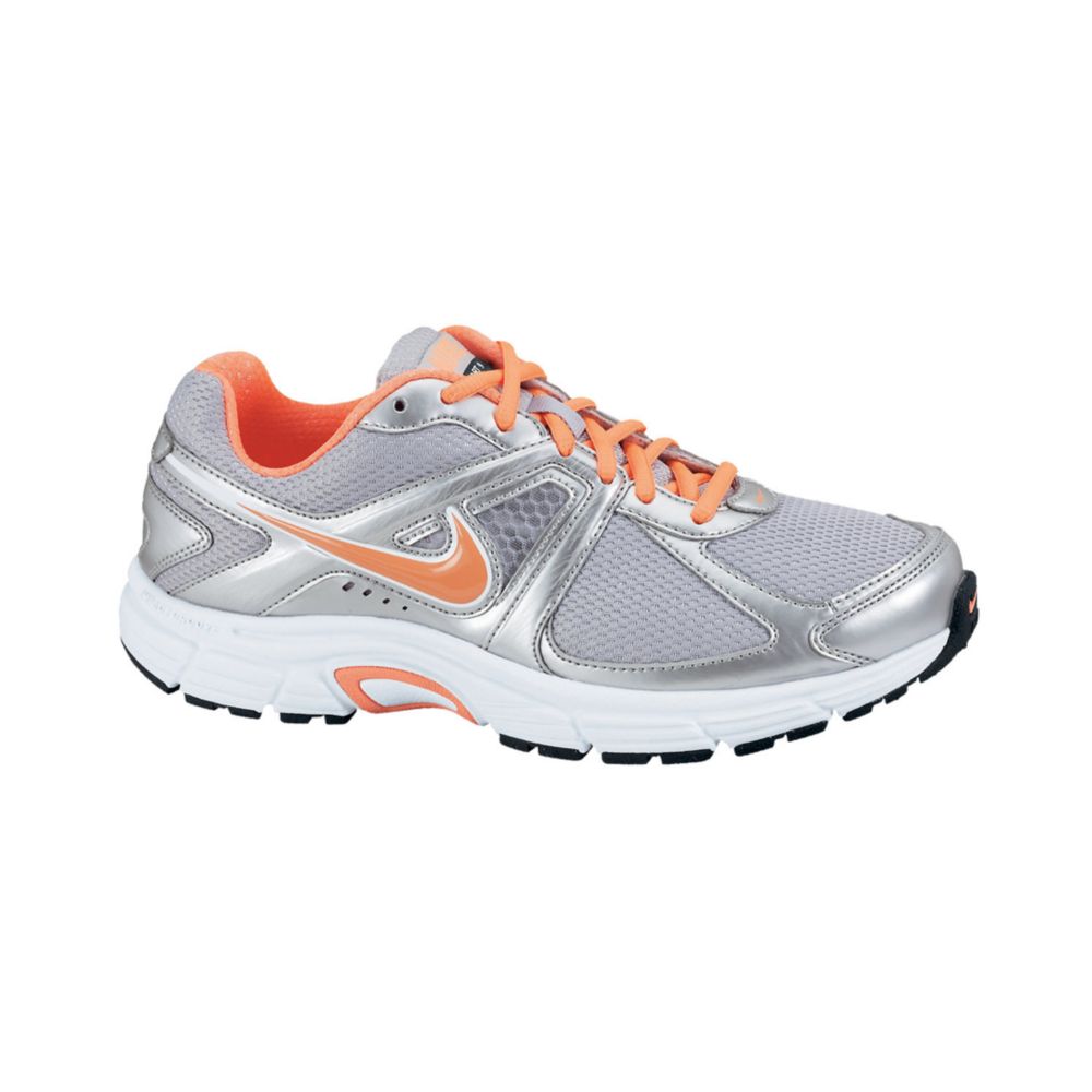 nike dart sneakers