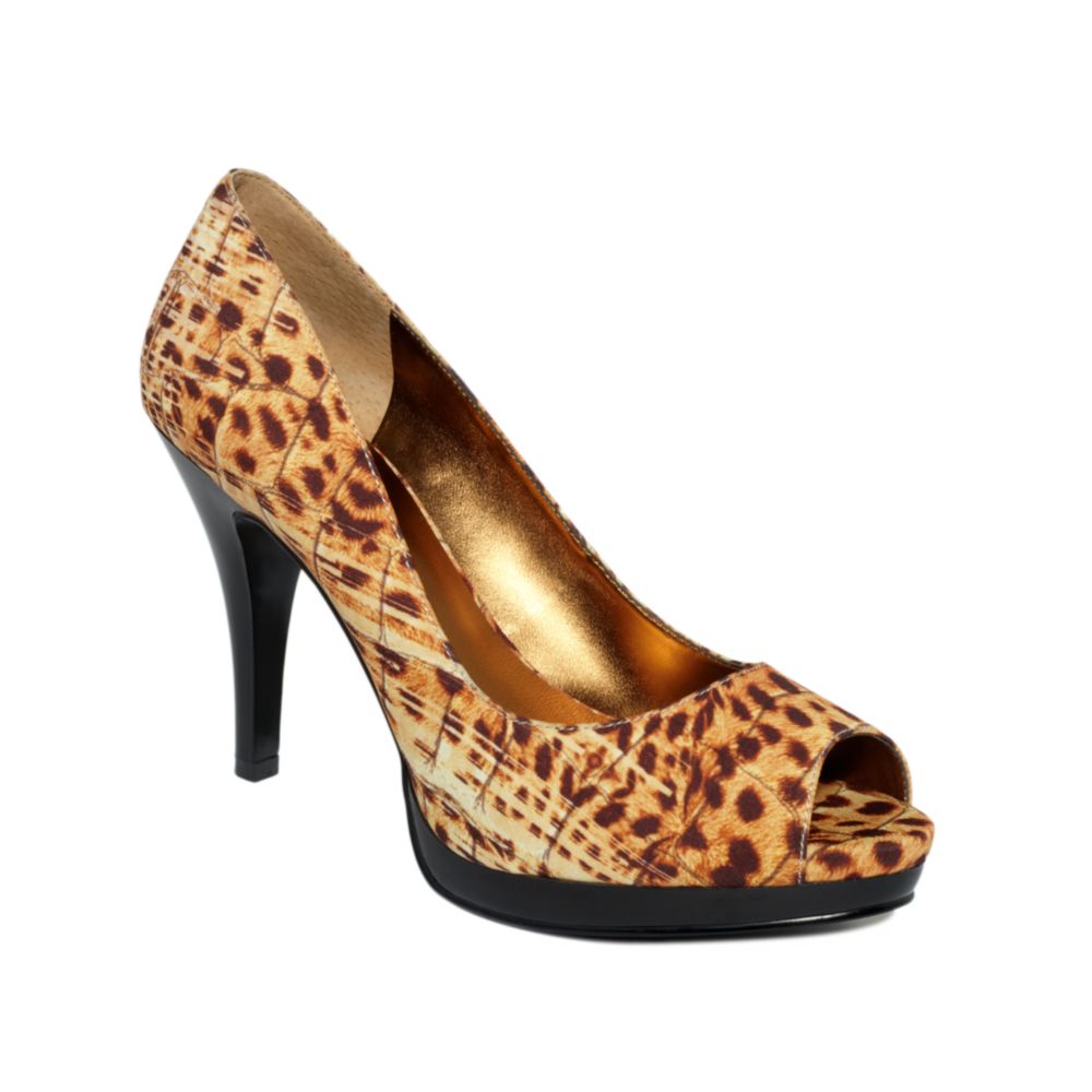 leopard heels nine west