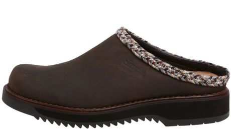 simple men's clogs
