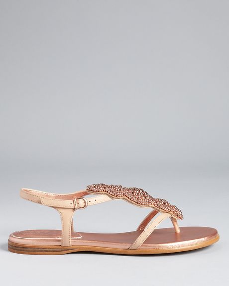 vince camuto silver flat sandals