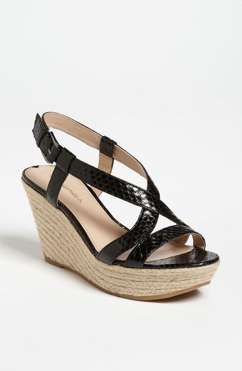  Wendy Sandal 