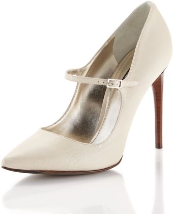  Mary Jane Pump 