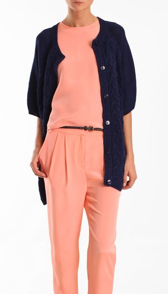  Cable Sweater Cape 