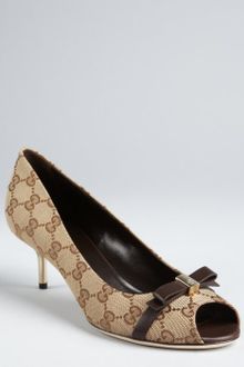 Gucci Beige Gg Canvas Bow Peep Toe Pumps - Lyst
