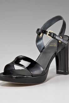 Stuart Weitzman Patent Leather Chunky Heel Sandal - Lyst
