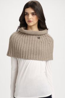 Gucci Wool Cashmere Olis Capelet - Lyst