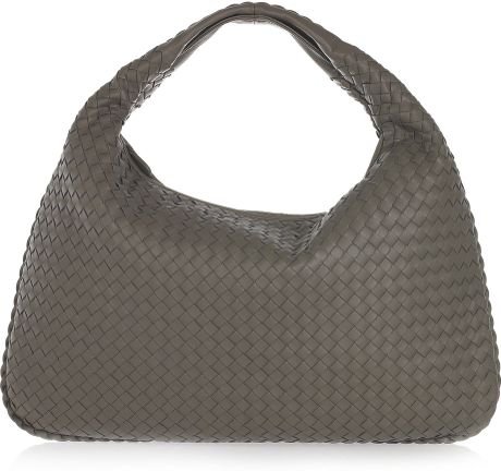 Bottega Veneta Veneta Large Intrecciato Leather Shoulder Bag in Gray - Lyst