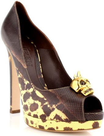 Alexander McQueen Chunky Heel Karung Pump with Shark Skull Org Now - Lyst