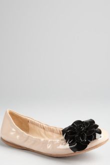 Prada Nude Patent Leather Flower Detail Ballet Flats - Lyst