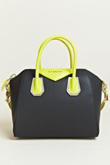 Givenchy Givenchy Womens Small Antigona Bag