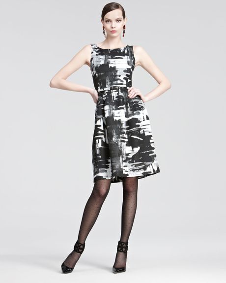 Oscar De La Renta Brush Stroke Print Belted Dress in Gray (black) - Lyst
