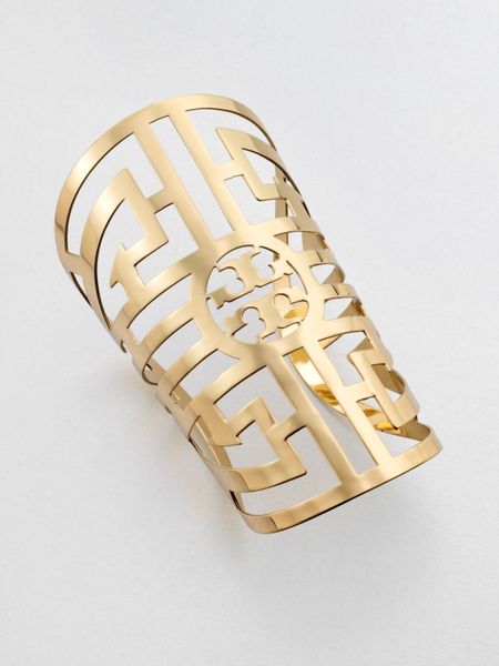 Tory Burch Wide Labyrinth Cuff Bracelet in Gold - Lyst