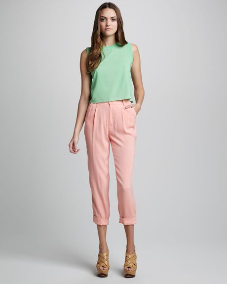 Alice + Olivia Arthur Tapered Pants in Pink (peach) - Lyst