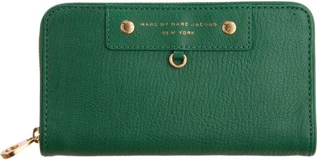 Marc By Marc Jacobs Preppy Leather Large Zip Wallet in Green (gold) - Lyst