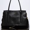 Diane Von Furstenberg Harper Laurel Leather Shoulder Bag in Black - Lyst
