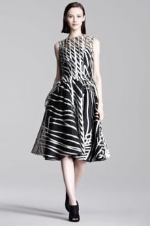Lela Rose Labyrinth Organza Dress - Lyst