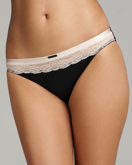 Calvin Klein Underwear Bikini Tonal Roses in Black (twilight) - Lyst