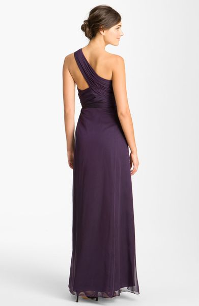 monique lhuillier purple gown
