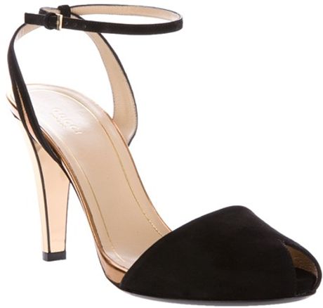 Gucci Peep Toe Pump in Black - Lyst