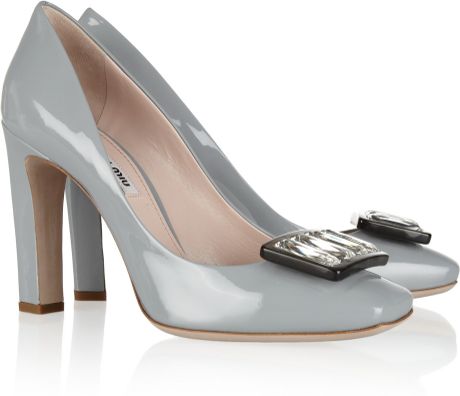 miu miu crystal pumps