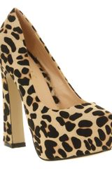 Office Sabre Court Leopard Pony