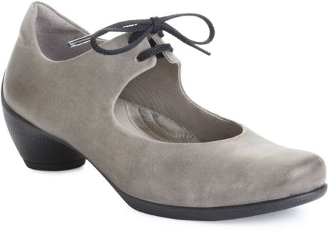 ecco mary jane pumps