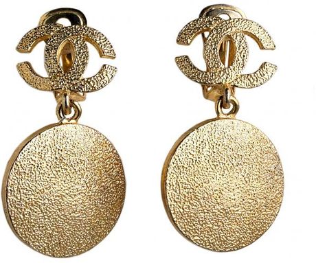 Chanel Vintage Chanel Disk Earrings in Gold - Lyst