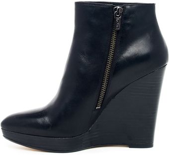 Michael Kors Korsshailyn Wedge Ankle Boot - Lyst