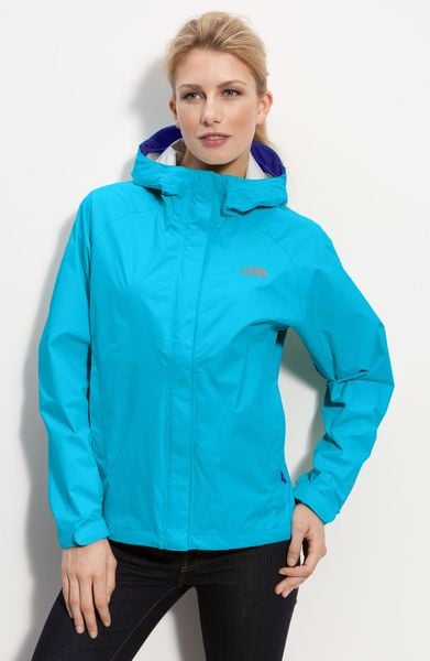 blue north face coat