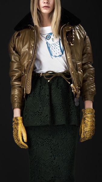 Burberry Prorsum Cropped Leather Bomber Jacket in Green (olive green) - Lyst