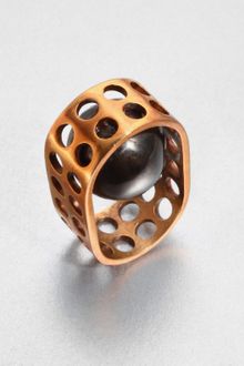 Kelly Wearstler Hooded Sphere Ring - Lyst