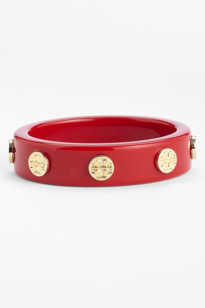 Tory Burch Wood Logo Stud Bangle in Red (bayberry/ gold) - Lyst
