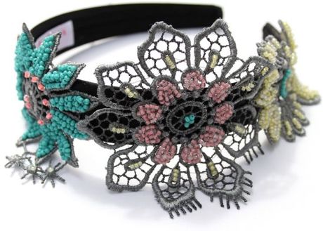 Ann-marie Faulkner Millinery Flower Pop Headpiece in Floral - Lyst