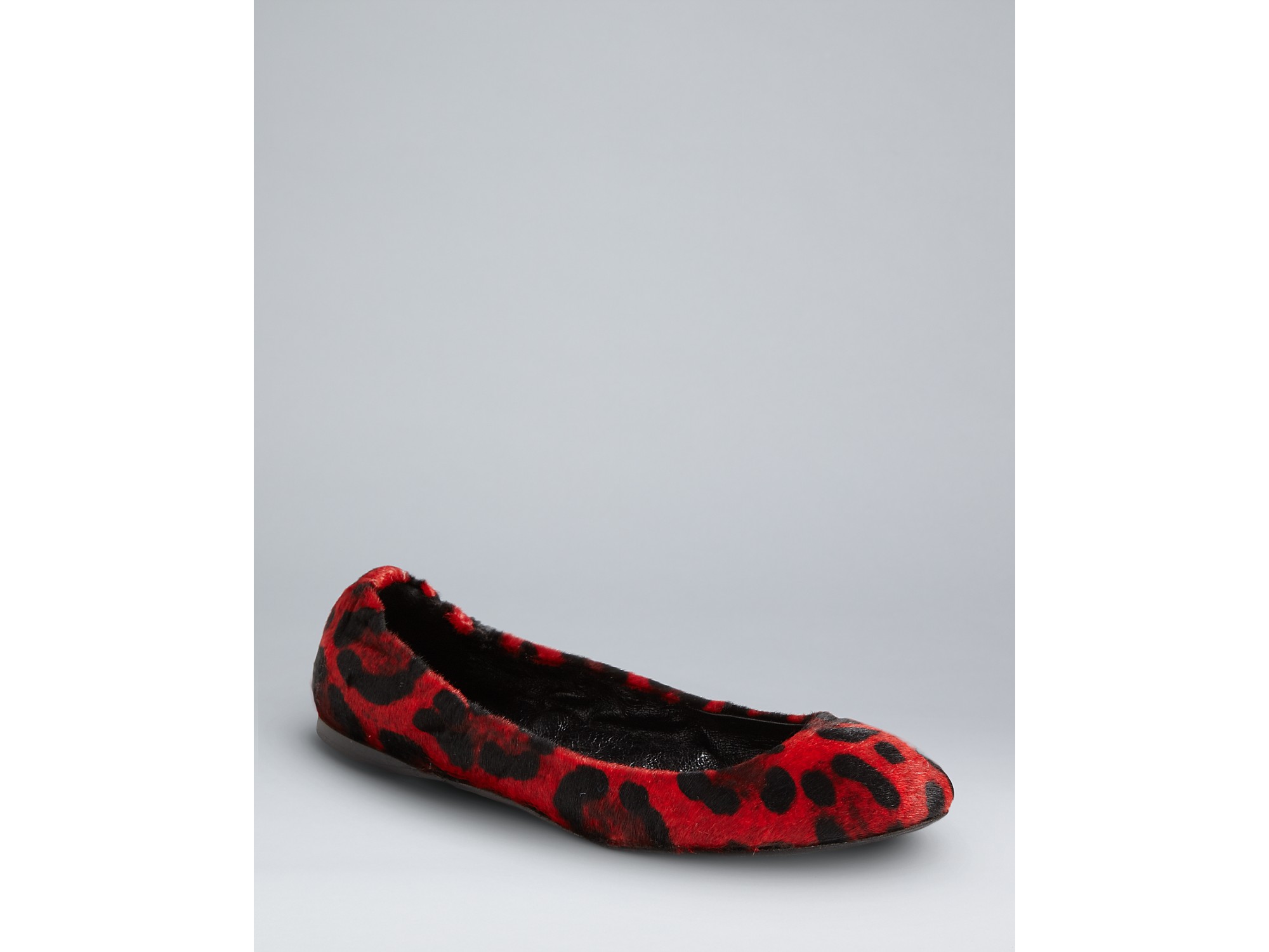 soft flexible ballet flats