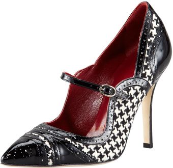 Manolo Blahnik Estipula Hound Stooth Pointed Toe Mary Jane - Lyst