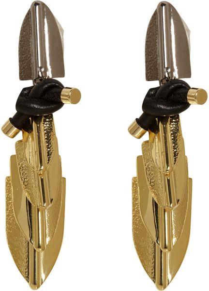 Balenciaga Boucle Doreille Leaf in Gold (gunmetal) - Lyst