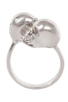 Alexander McQueen Crystal Twin Skull Ring - Lyst