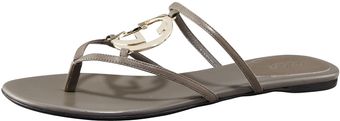 Gucci Gg Cage Flat Thong Sandal - Lyst