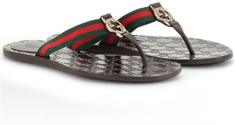 Gucci Logo Leather Thongs - Lyst