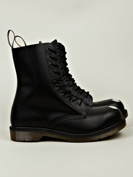 dr martens steel toe cap