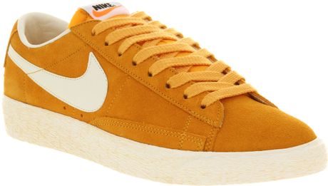 nike blazer gold