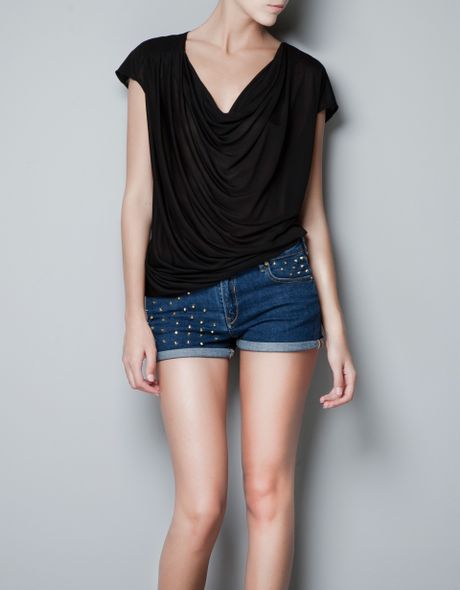 Zara Tshirt with Plunging Neckline in Black - Lyst